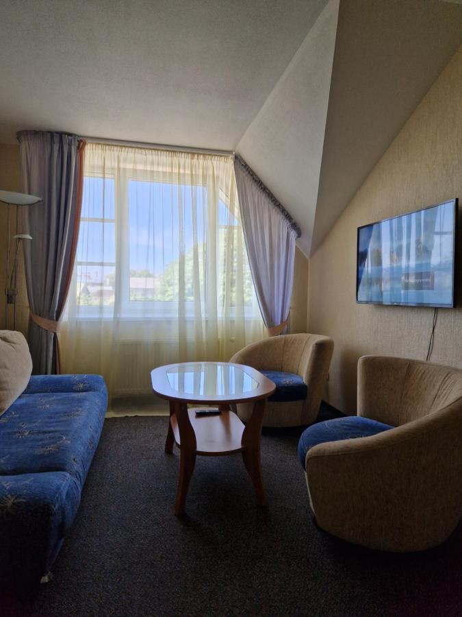 Hotel Linda Лиепая Экстерьер фото
