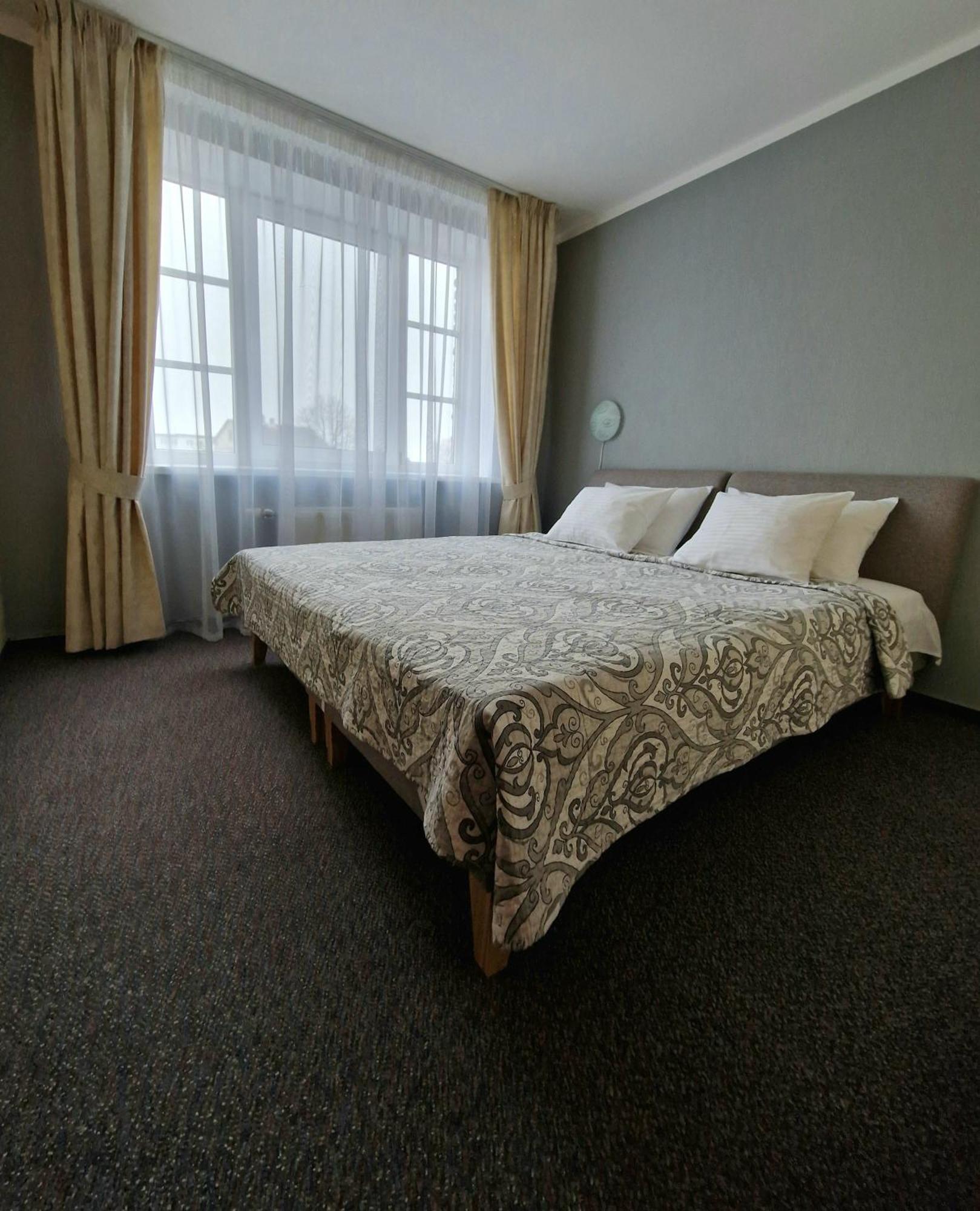 Hotel Linda Лиепая Экстерьер фото