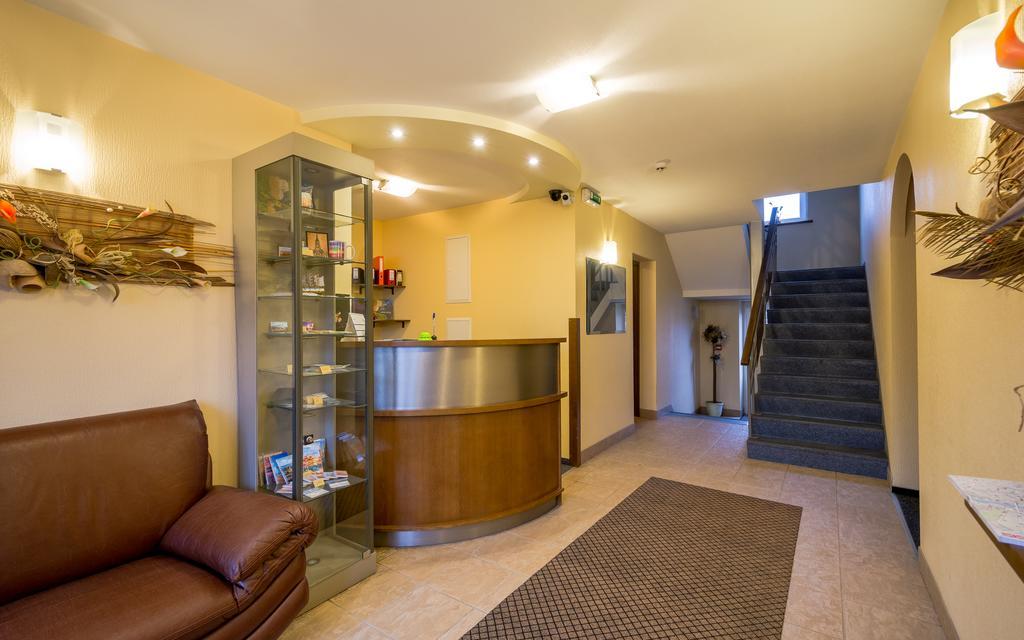 Hotel Linda Лиепая Экстерьер фото